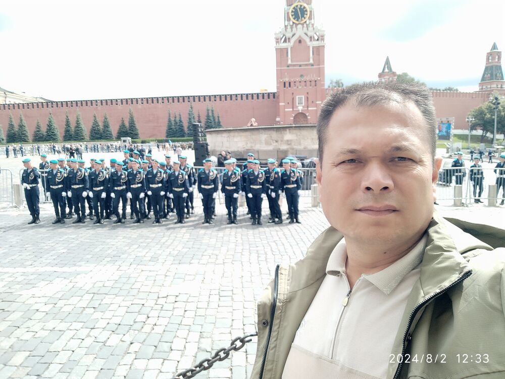  ,   Boburbek, 43 ,     , c 