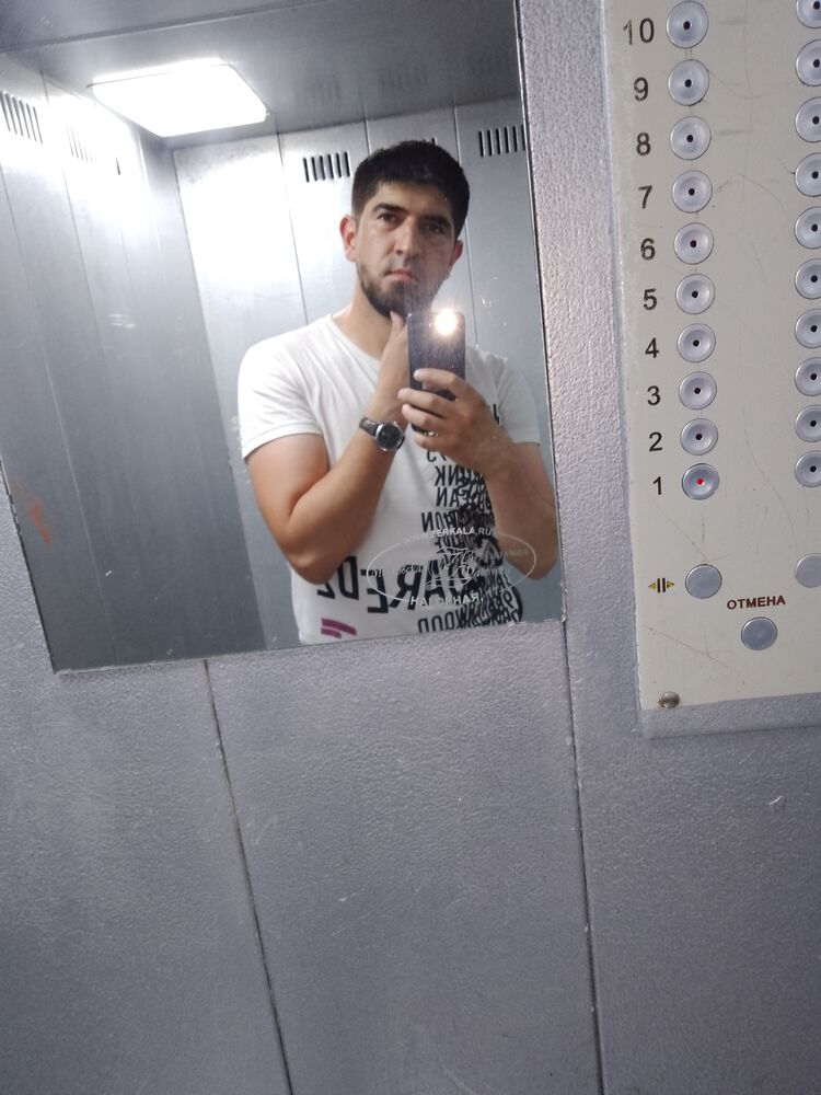  28449272  , 37 ,    