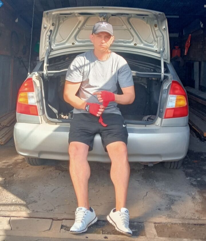  34557012  Romanoff, 32 ,    