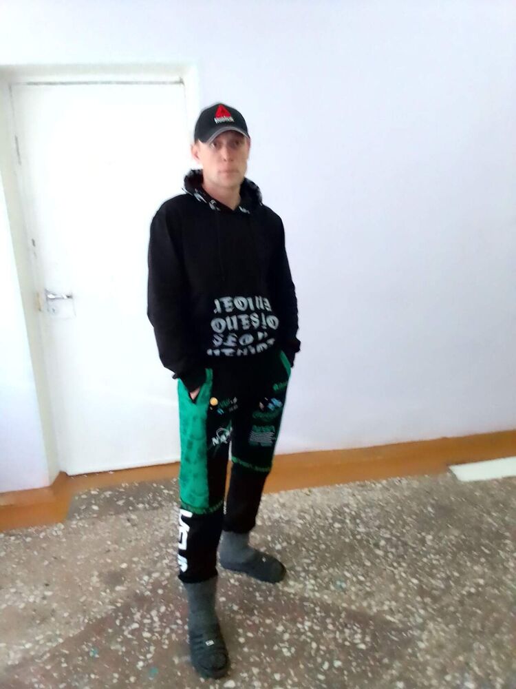  46529822  , 40 ,    