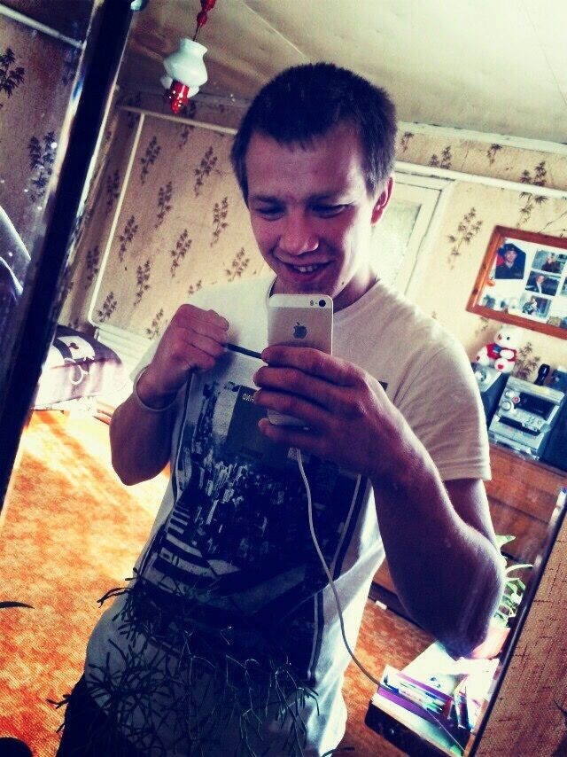  33354112  Vitaly, 29 ,    