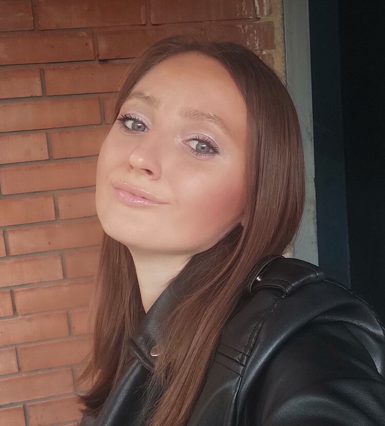  44519702  , 36 ,    
