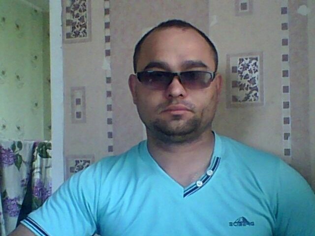  ,   Sergei, 36 ,   ,   , c 