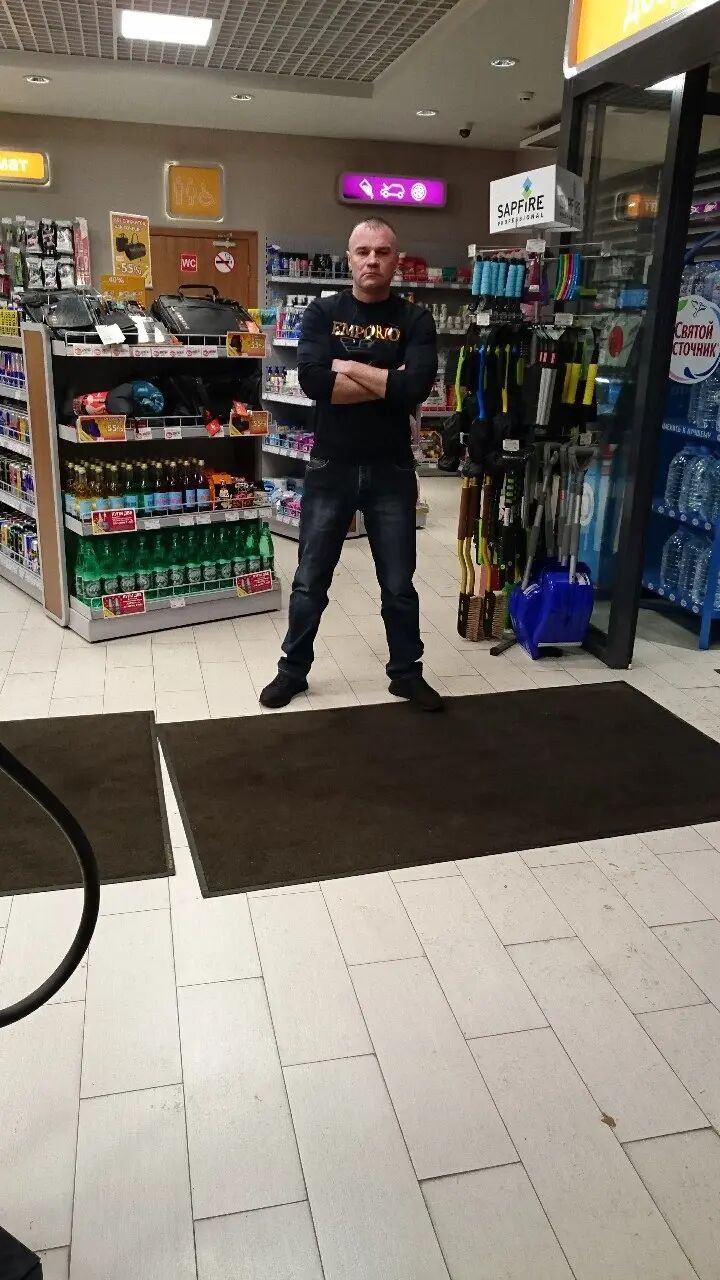  44766392  , 47 ,    