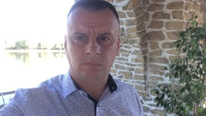  23967172  , 44 ,    