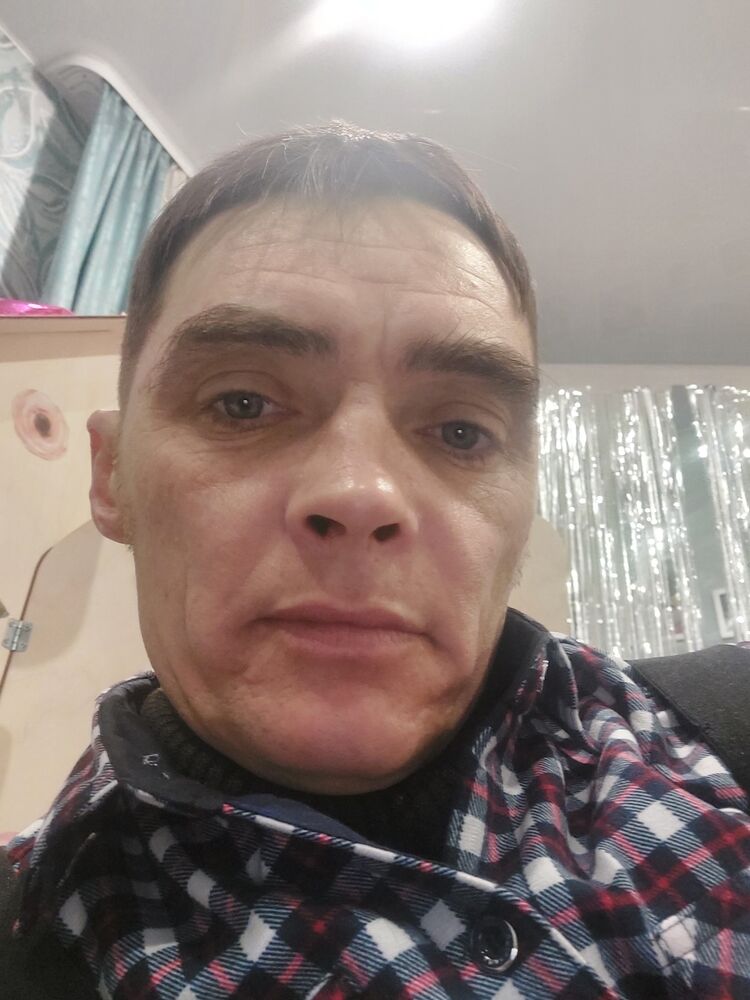  40565952  , 44 ,    