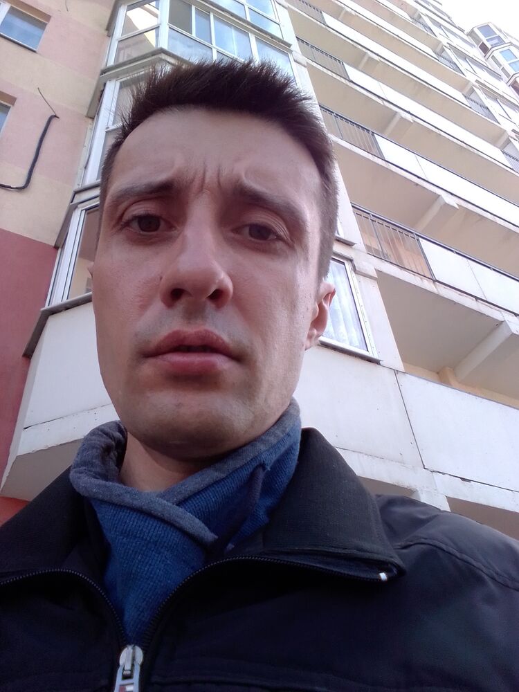  ,   Andrey, 40 ,   ,   