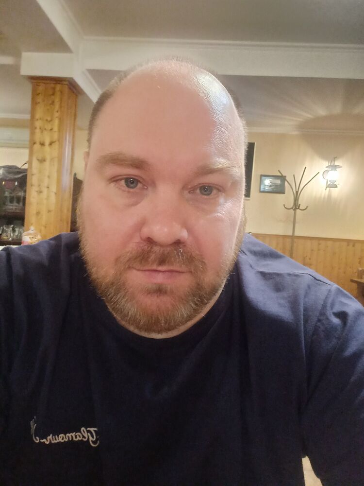  52991862  Sergey, 45 ,    