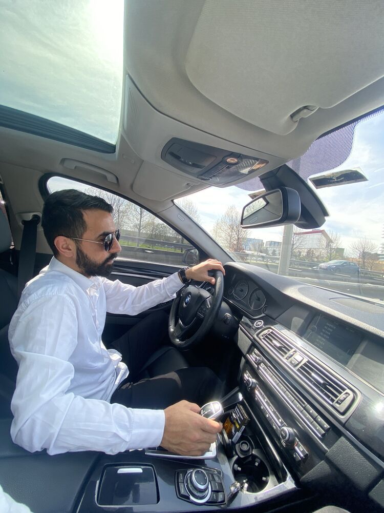  48155492  Ramazan, 32 ,    