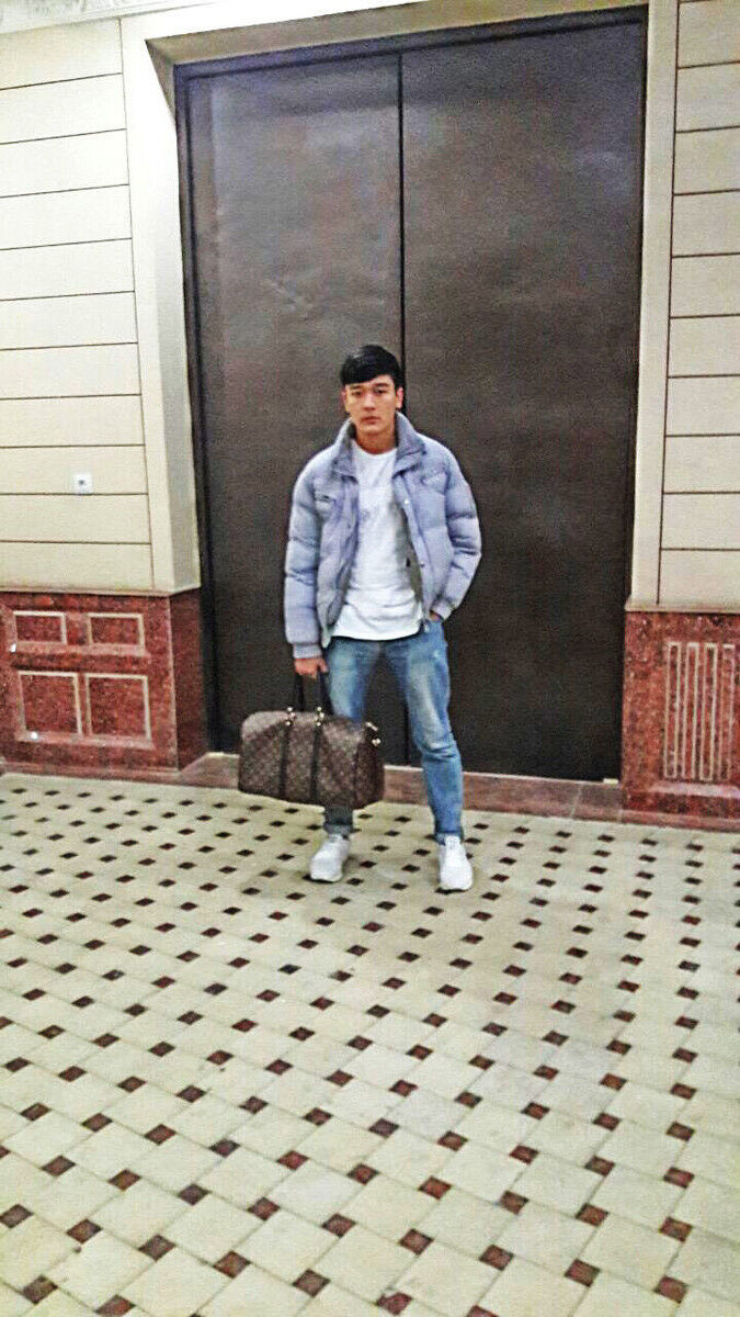  ,   Mirsharof, 28 ,  