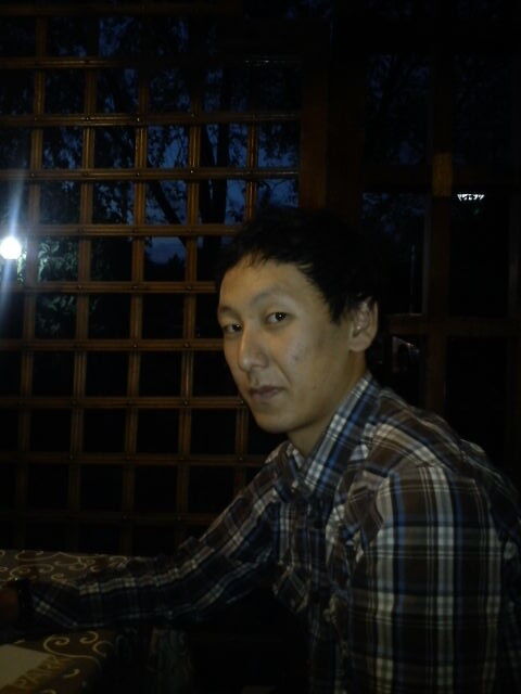  ,   Adik, 37 ,   ,   , c 