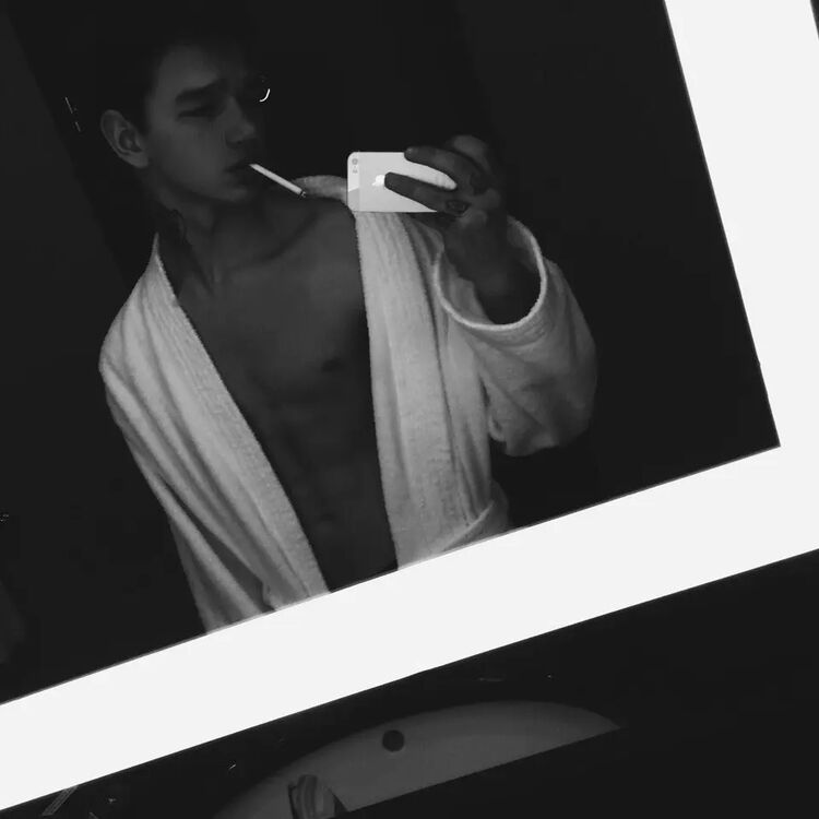 ���� 35417702 ����� ���������, 22 ����, ���� ���������� � �����