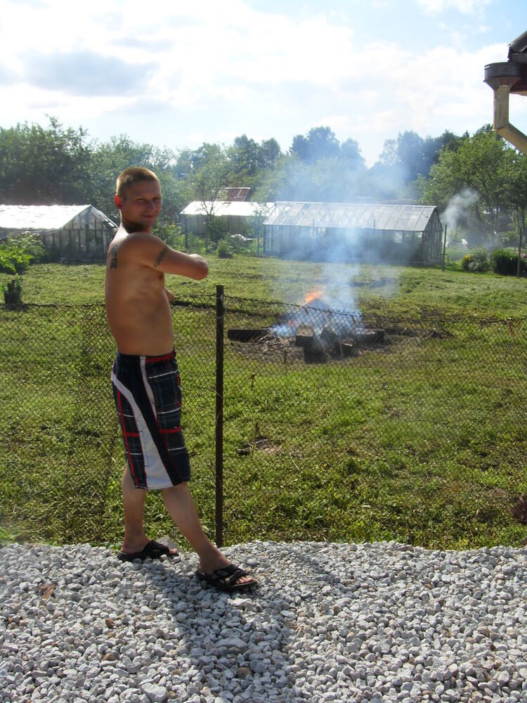  ,   Wurik, 40 ,   ,   , c 
