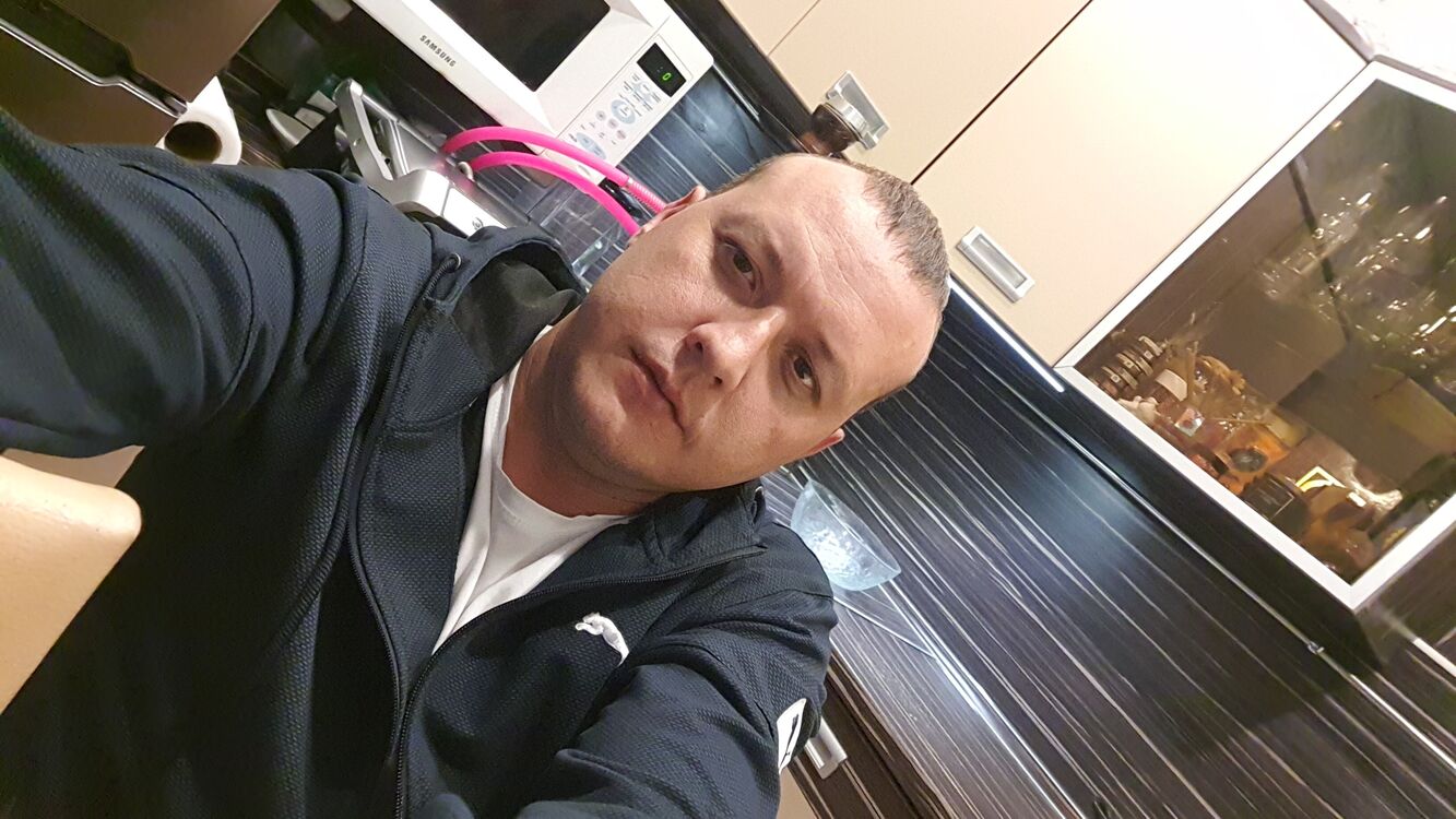  35273522  , 36 ,    
