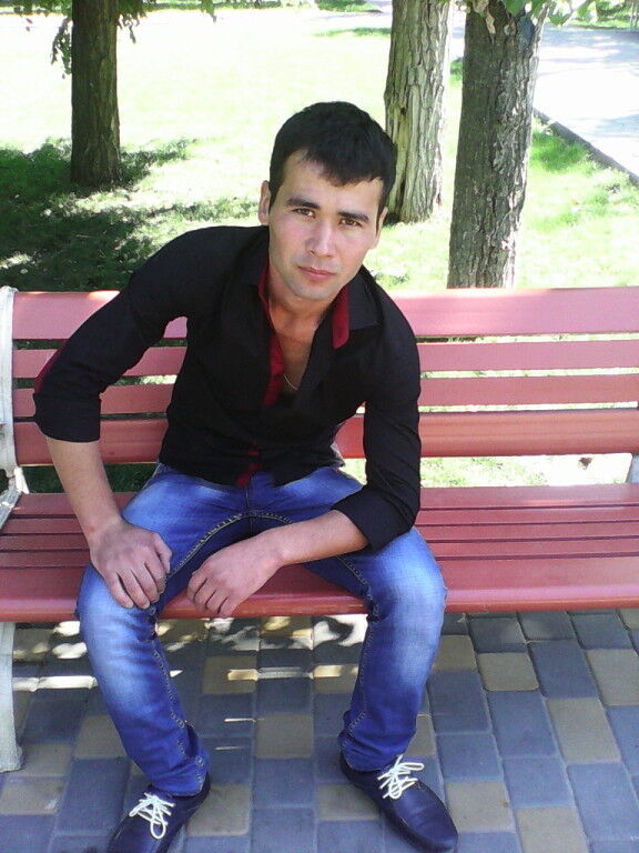  18769292  Donyor, 34 ,    