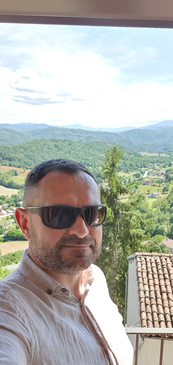  ,   Andrew, 42 ,   ,   