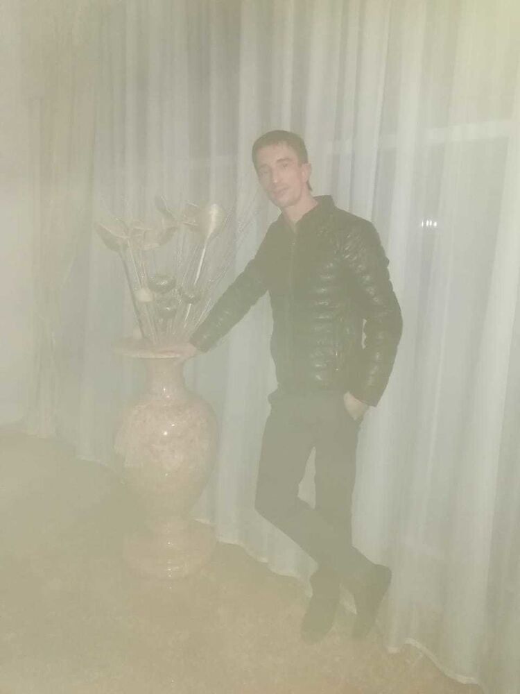  ,   Stas, 37 ,   ,   , c 