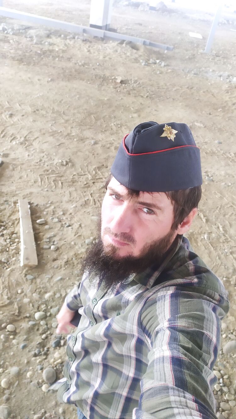  44480862  , 35 ,    