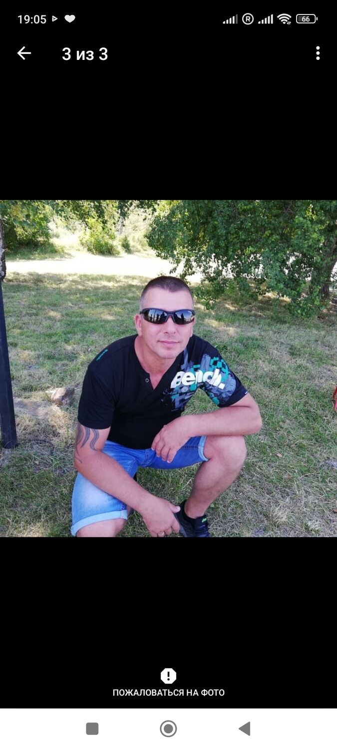  ,   Dmitrijs, 49 ,   ,   