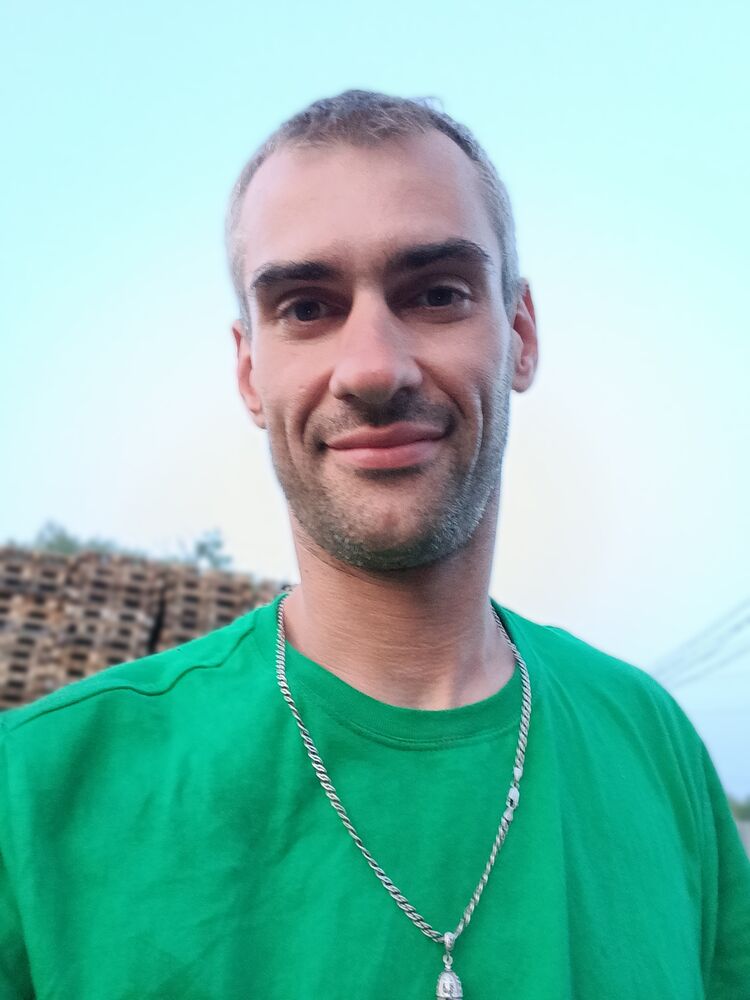  51962772  , 33 ,    