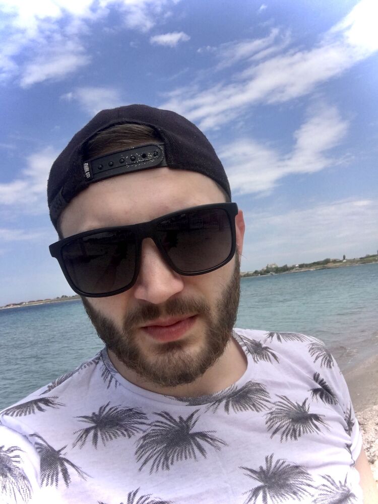  ,   , 28 ,   ,   