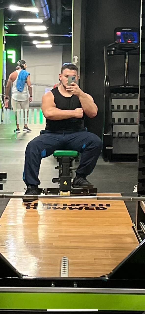  37468092  , 24 ,    