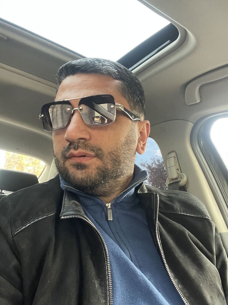  31790062  , 44 ,    