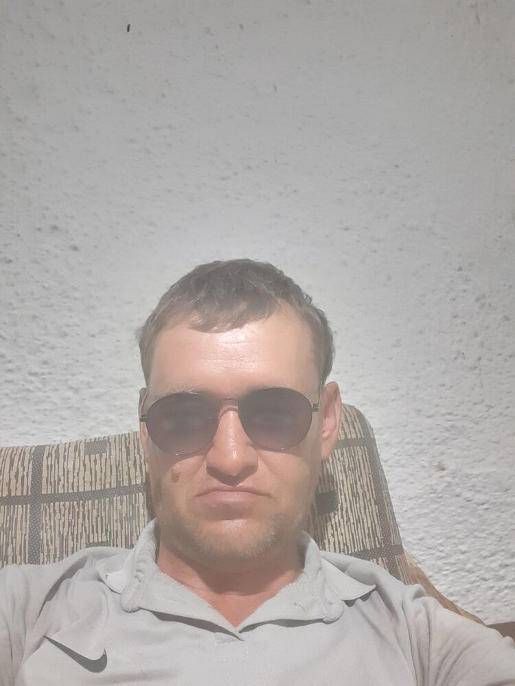  37880092  , 47 ,    