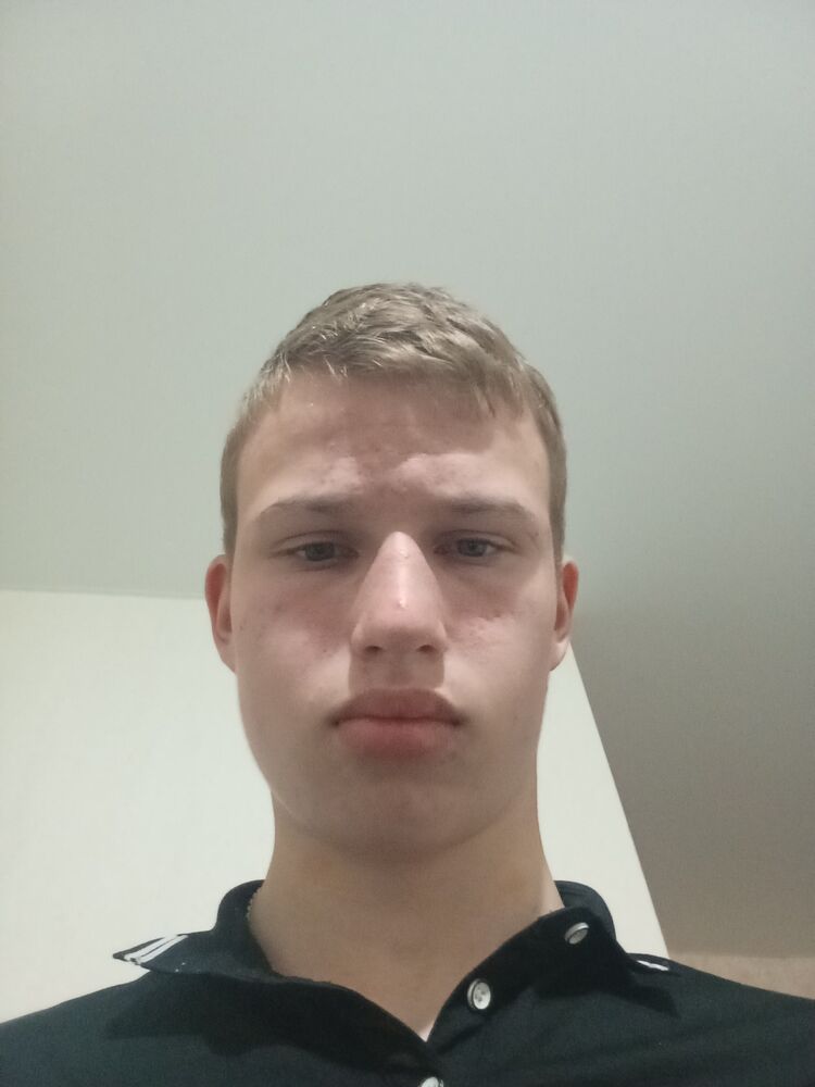  43682452  , 19 ,    