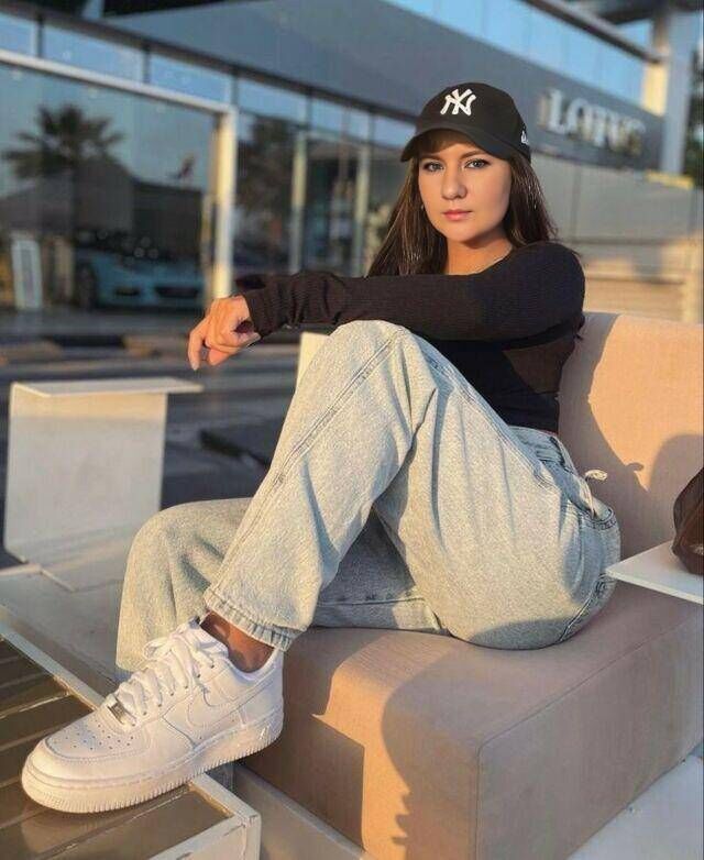  52808472  , 39 ,    