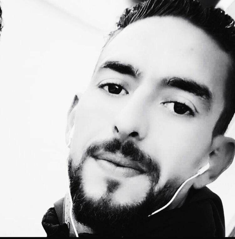 ���� 49423042 ������� Tunisian, 37 ���, ���� ���������� � ������