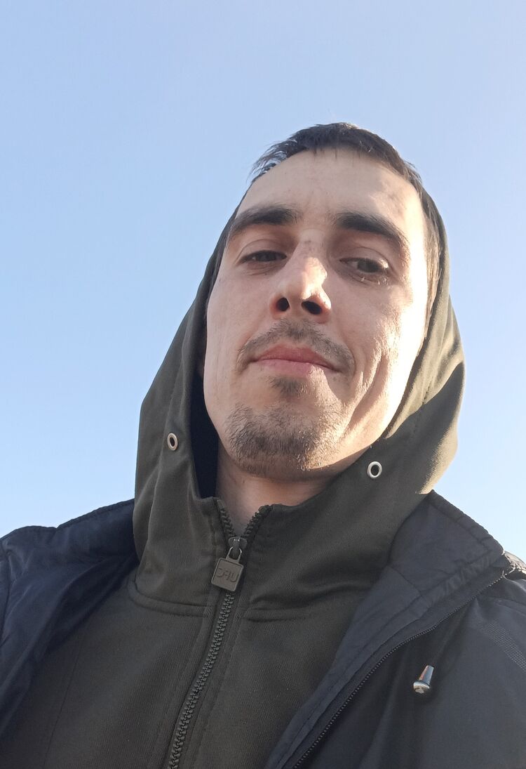  48260052  , 31 ,    
