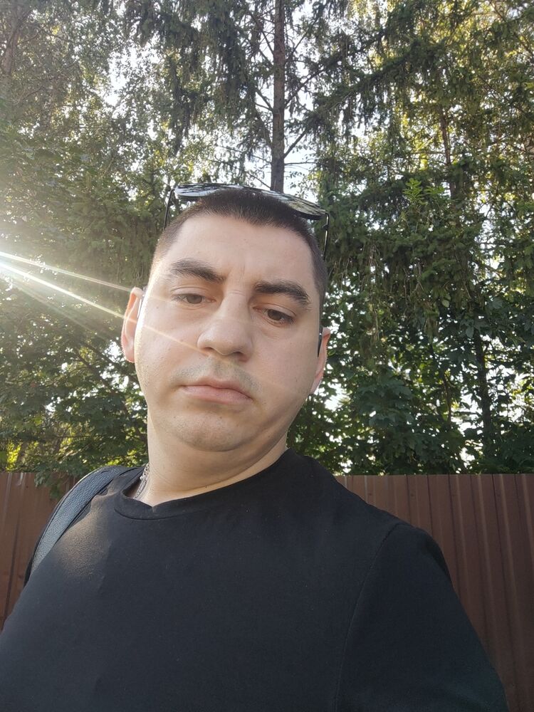  52956412  , 31 ,    