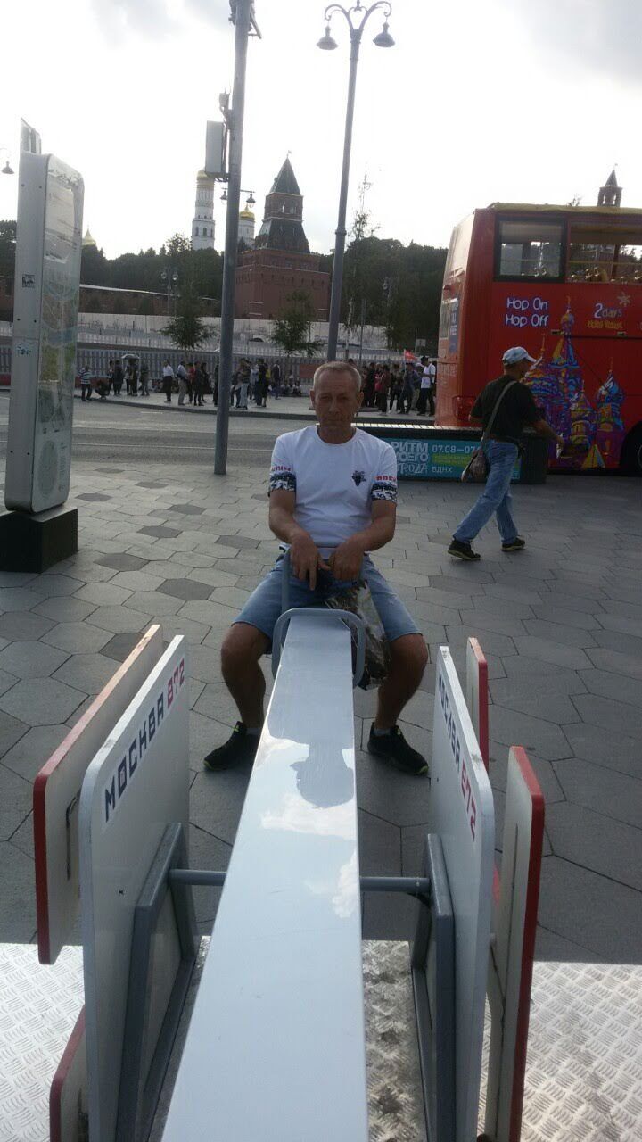  23807362  , 49 ,    
