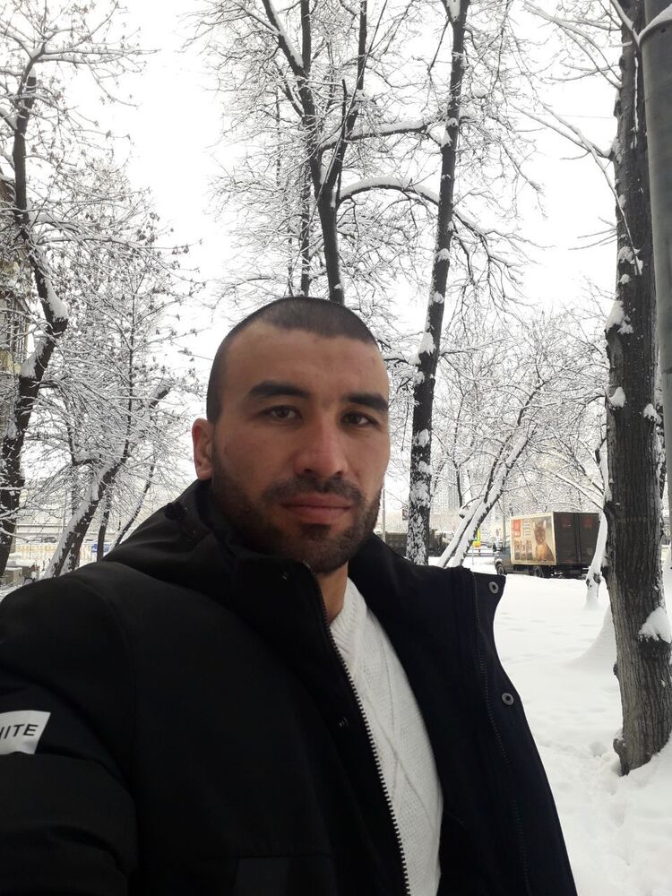  41667442  Zohidjon, 32 ,    