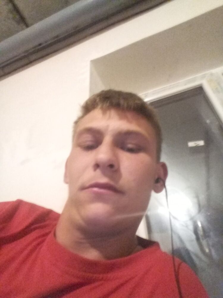  ,   Artem, 25 ,   ,   , c 