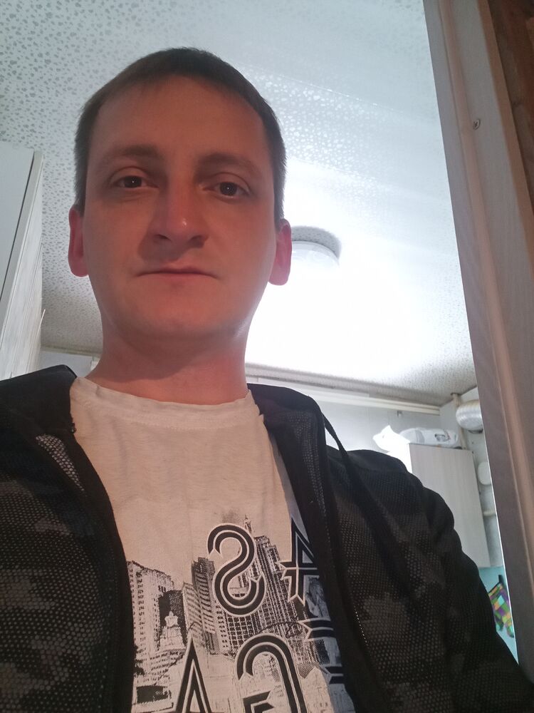  44008552  , 37 ,    