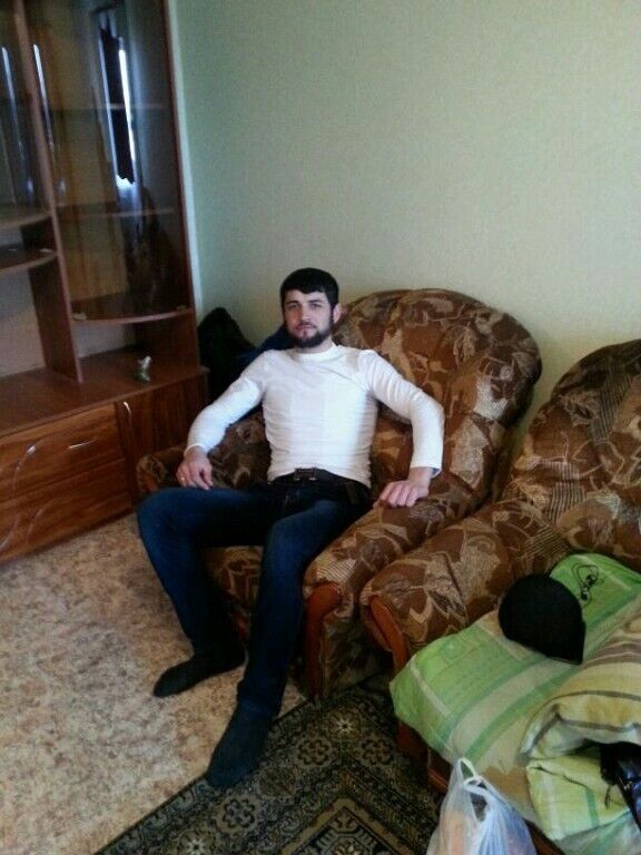  -,   Ahmeb, 35 ,   ,   , c 