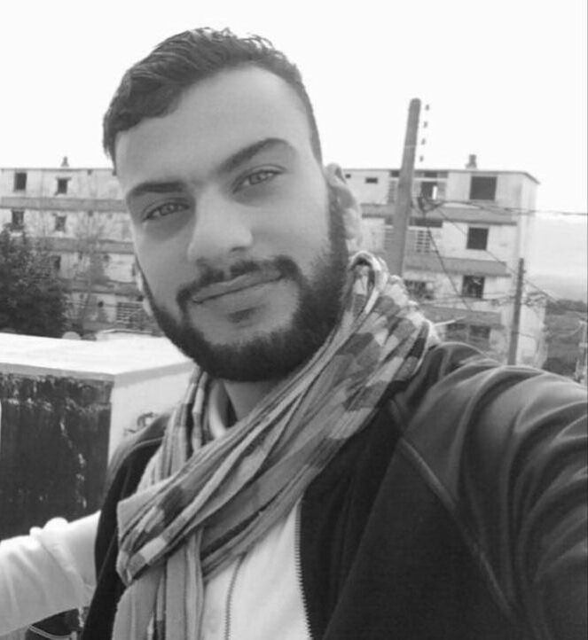  41574992  Ismael, 32 ,    Algiers