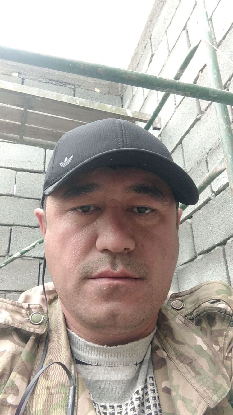  24341442  Bek, 38 ,    