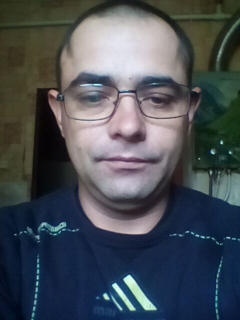  46707462  , 34 ,    