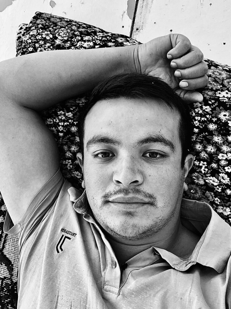  36679002  Ismail, 30 ,    