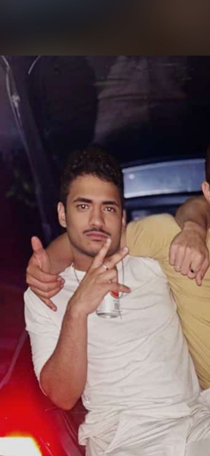  --,   Marcos, 23 ,   ,   