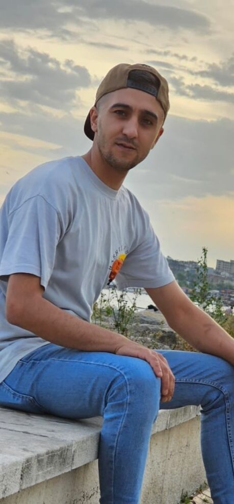  Cesme,   Veysel, 29 ,   ,   