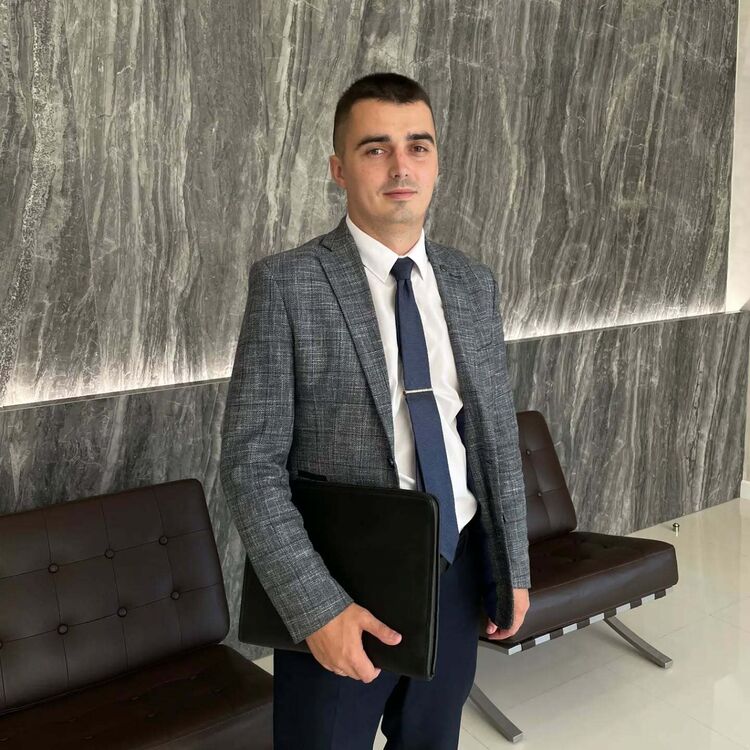  50169332  , 37 ,    Charenton-Le-Pont