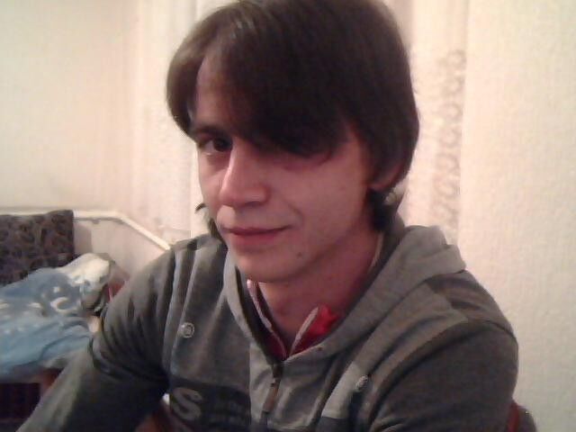  15907302  , 37 ,    