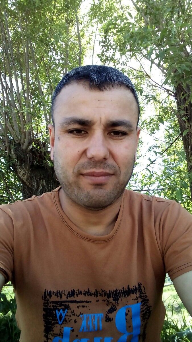  ,   Malik, 41 ,   ,   , c 