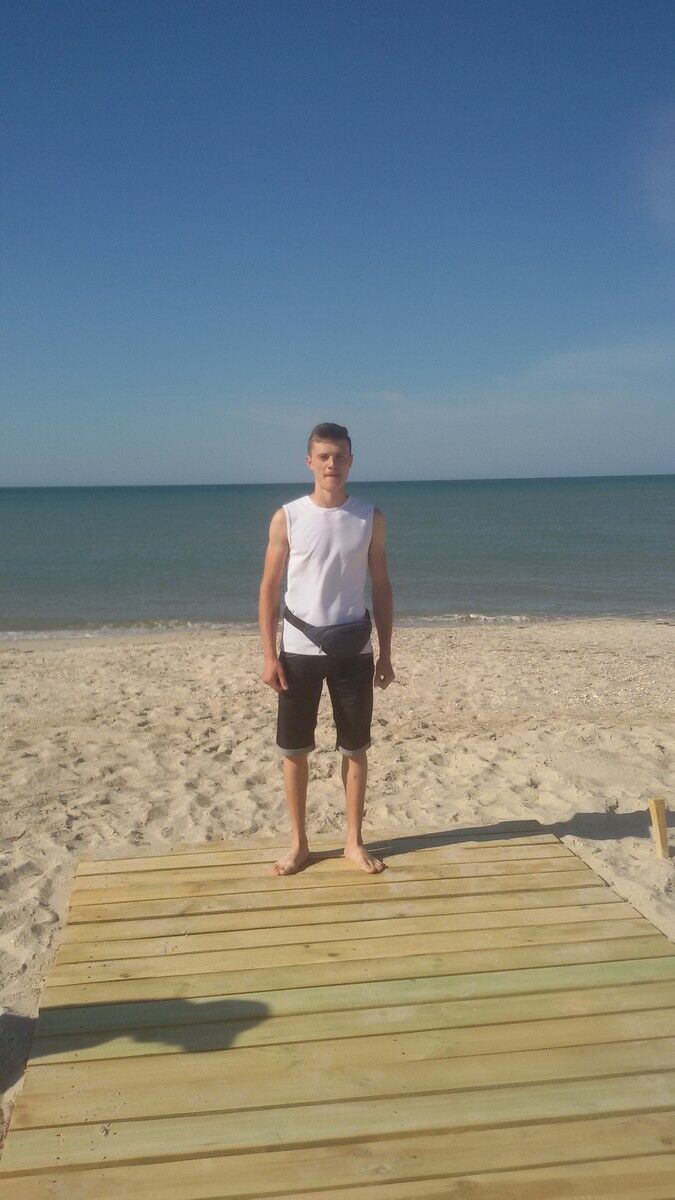  9932262  , 27 ,    