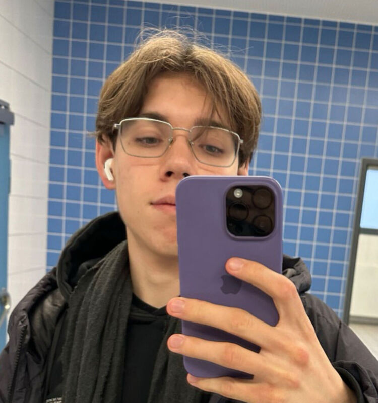 ���� 45114622 ����� Mark, 22 ����, ���� ���������� � ������