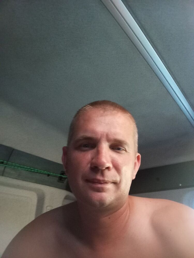 51980842  , 39 ,    